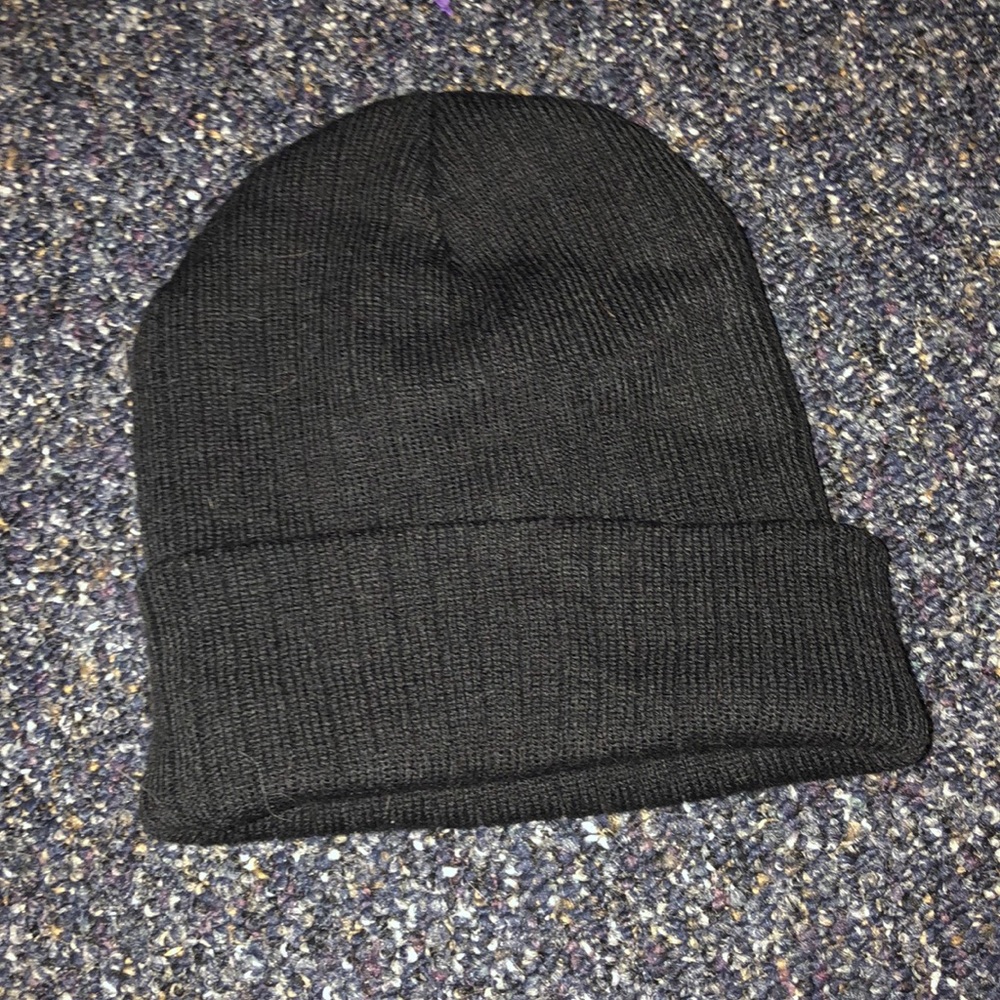 Black beanie